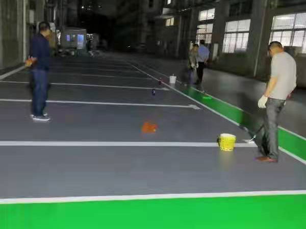 停車(chē)場(chǎng)地坪