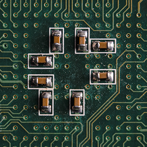 三星貼片電容代理商需要了解電容嗎？